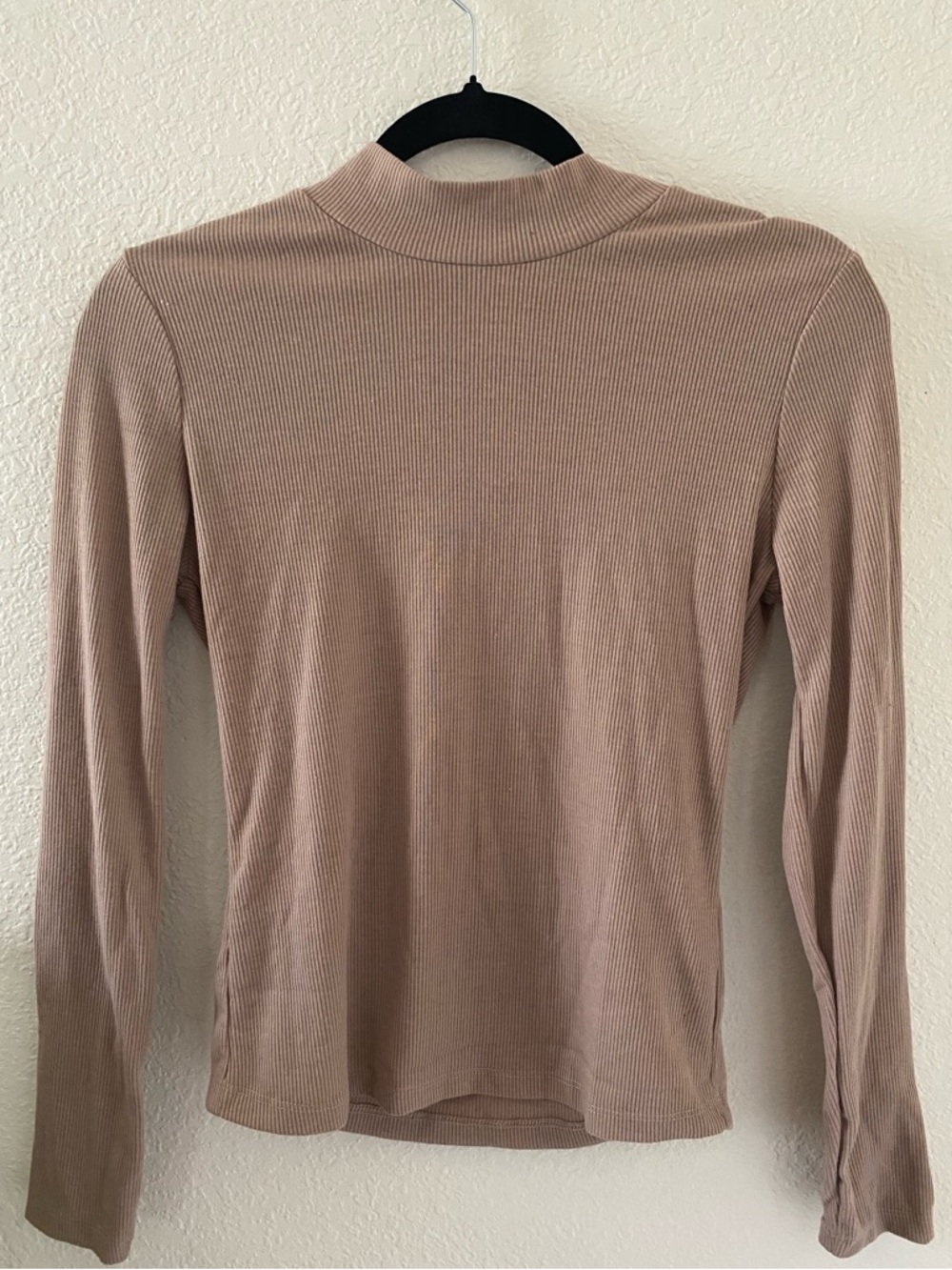 Charlotte Russe Ribbed Mock Neck Top - Mauve Taupe